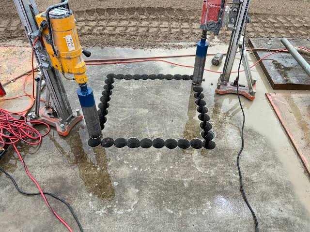 فتحة مستطيلة بتخريم متتابع - الأماكن الضيقة والقطاعات صعبة الوصول